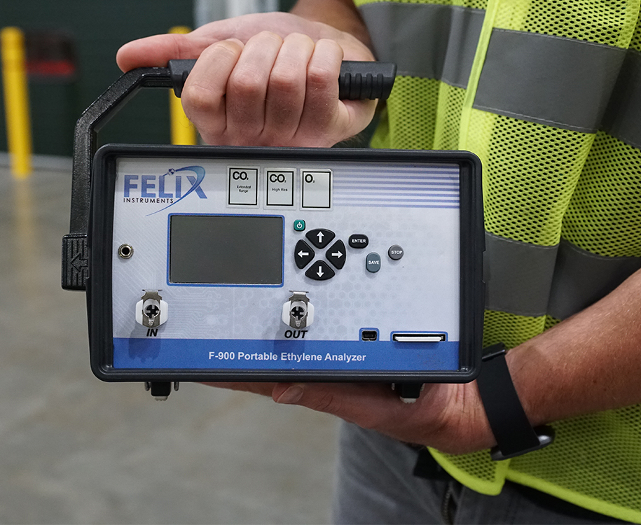 F-900 Portable Ethylene Analyzer